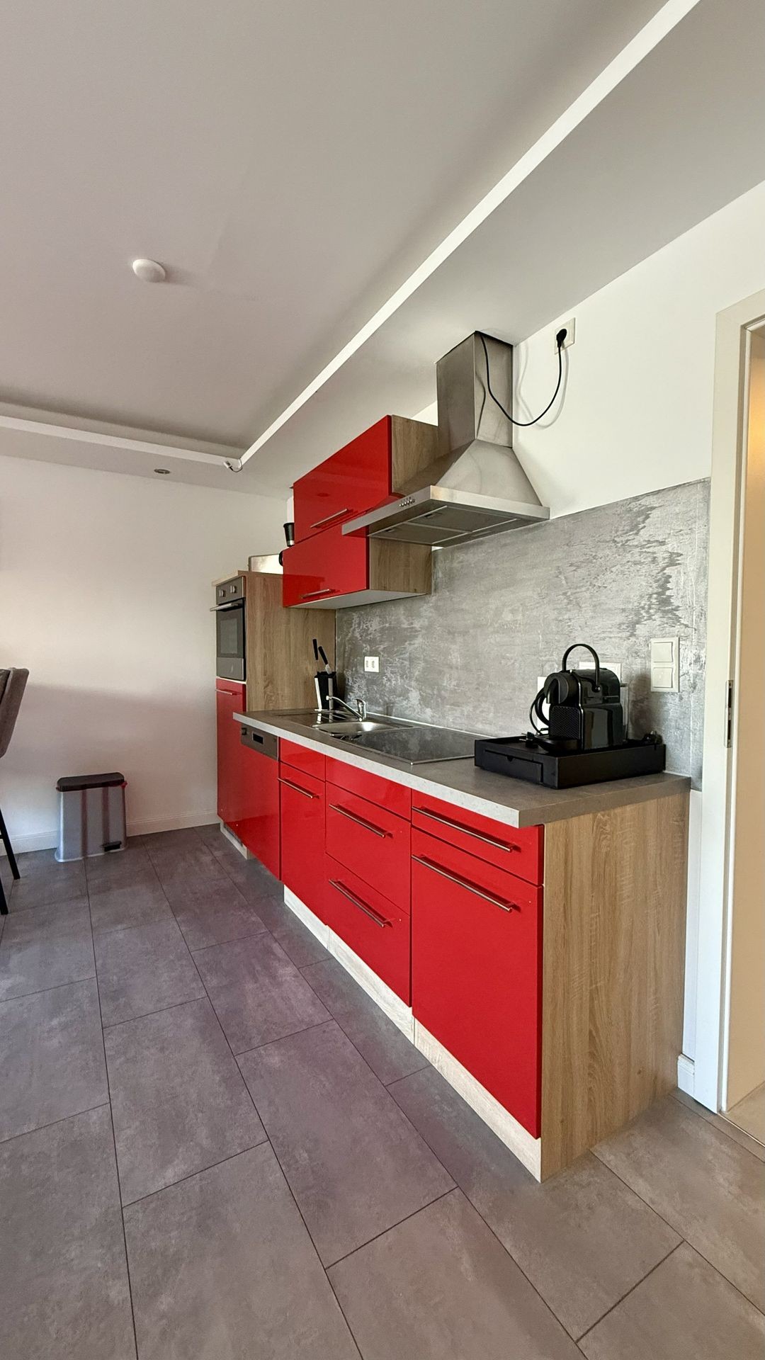 Voll ausgestattete Küchen